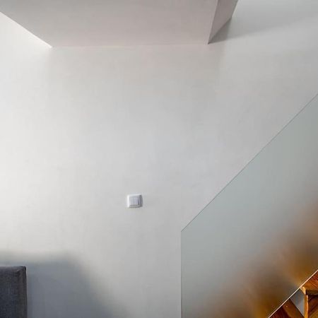 Cozy Ground Floor Studio With Ac And Loft Bedroom ลิสบอน ภายนอก รูปภาพ